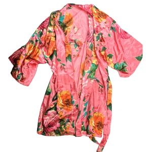 Maid Of Honor floral silk robe kimono